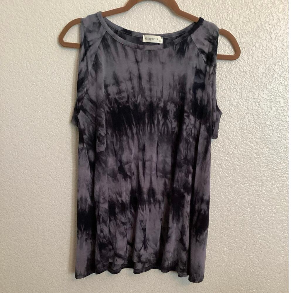 Ginger G Women's Black and Gray Cold-Shoulder Tie-Dye Short-Sleeve Top L